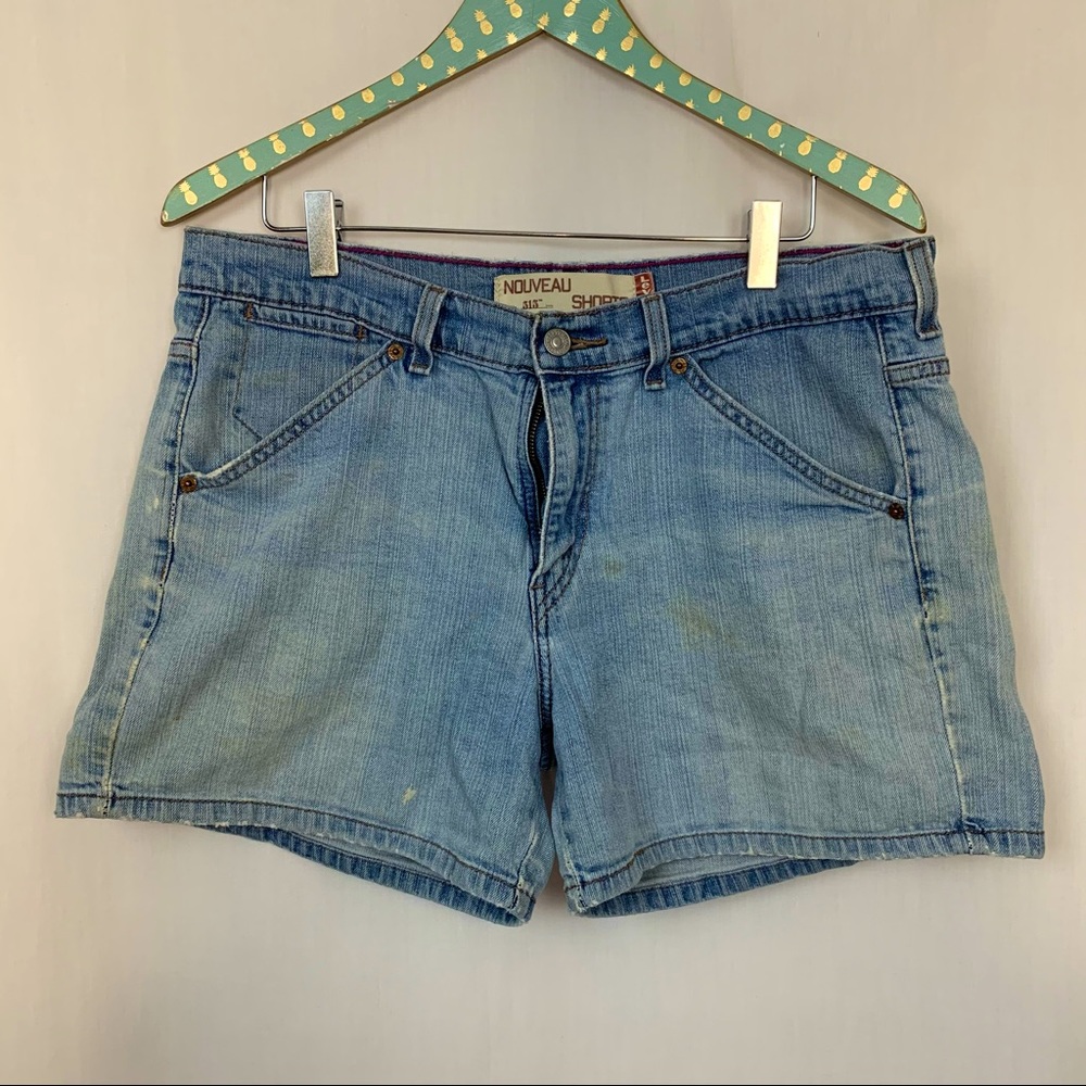 Vintage Levi’s 515 Nouveau Jean Shorts 12 Women’s